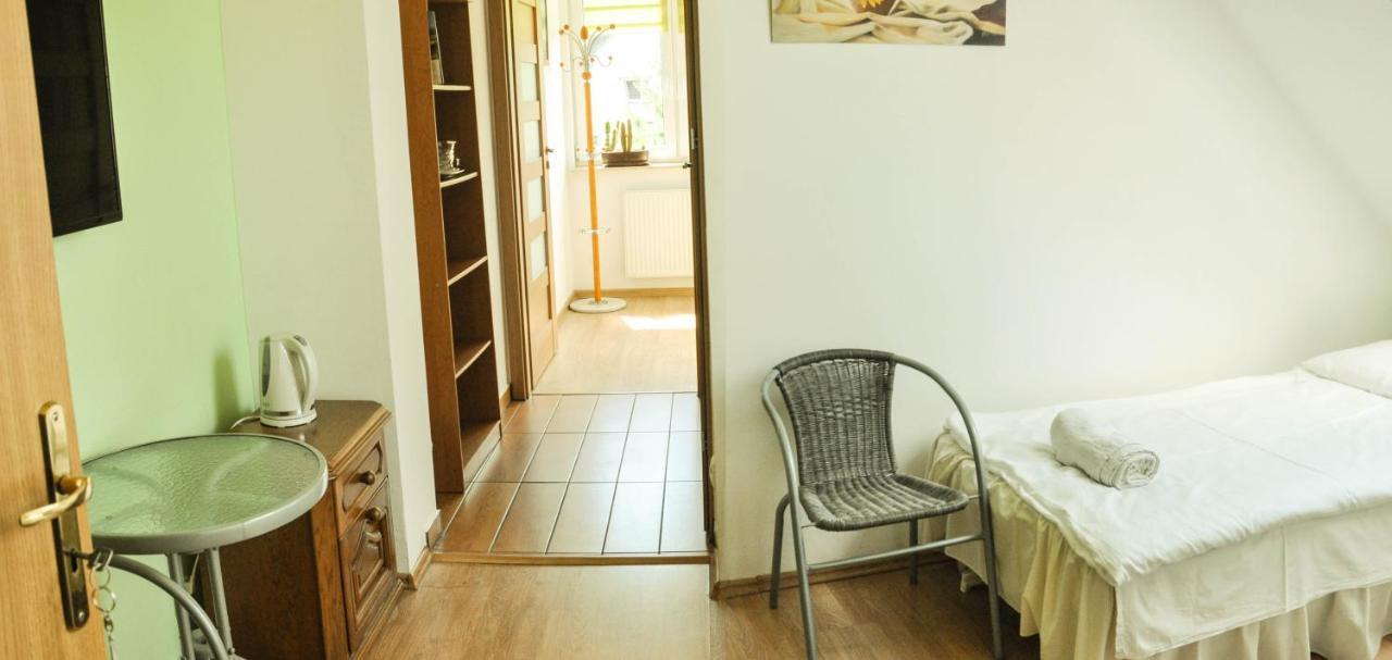Oaza U Tadeusza Apartment เอากุสตูฟ ภายนอก รูปภาพ